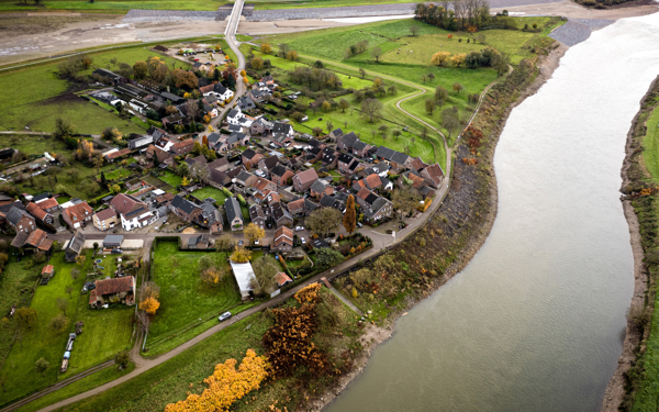 Waterwerken te Maasband vanuit de lucht.